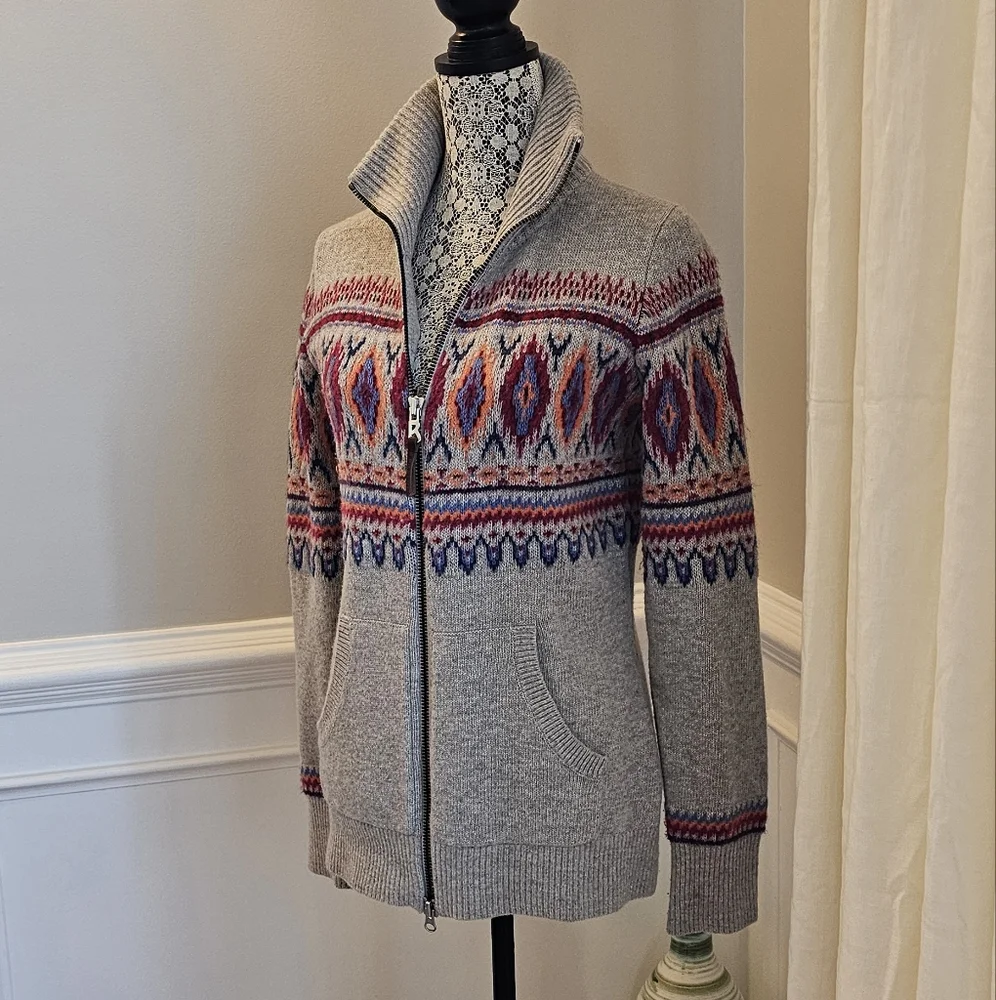 Bogner Snow/Ski Sweater - Picture 2 of 9